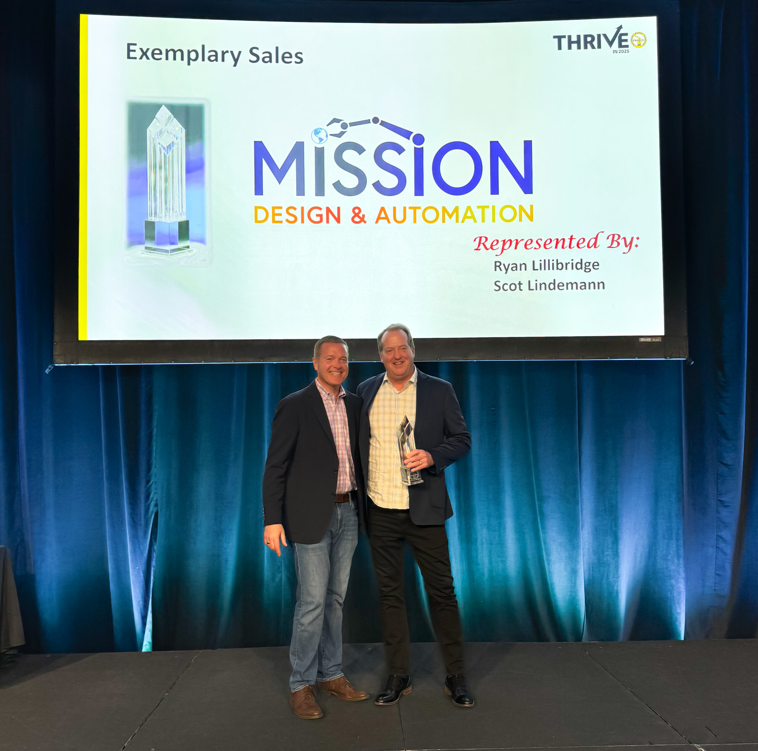 CEO Scot Lindemann Accepting FANUC Exemplary Sales Award